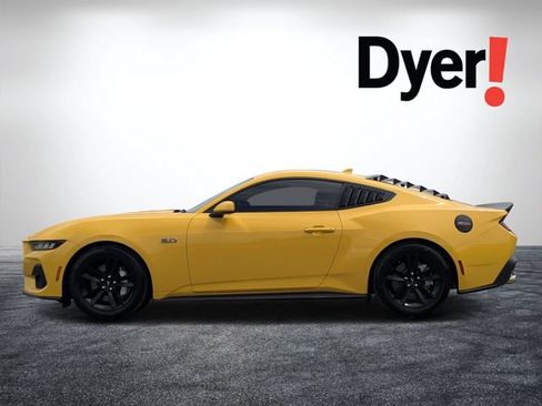 Used 2024 Ford Mustang GT RWD image 7