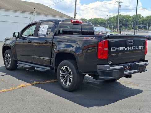 Used 2021 Chevrolet Colorado Z71 AWD/4WD image 6