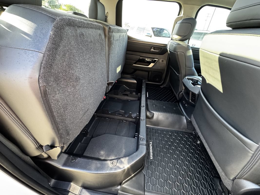 Used 2022 Toyota Tundra Limited AWD/4WD image 38