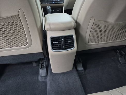 Used 2017 Hyundai Tucson Limited w/ Limited Ultimate Package 03 FWD image 19