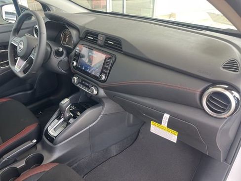 Used 2025 Nissan Versa SR w/ Trunk Package image 21