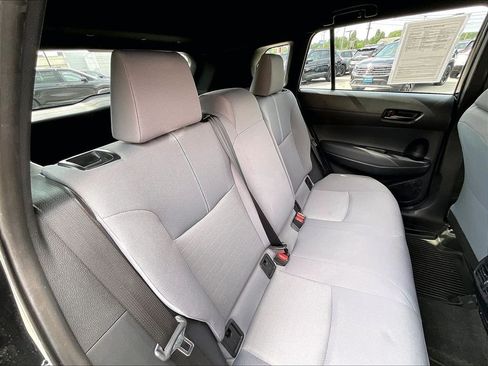 Used 2023 Toyota Corolla Cross AWD Hybrid image 15