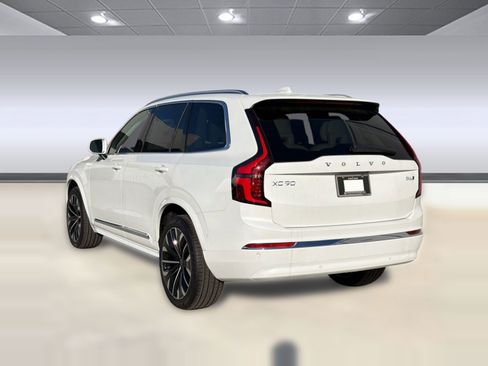 New 2026 Volvo XC90 B6 Ultra w/ Protection Package AWD/4WD image 3