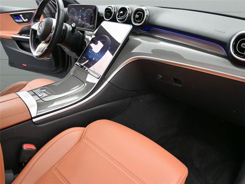 Used 2023 Mercedes-Benz C 300 4MATIC Sedan image 25