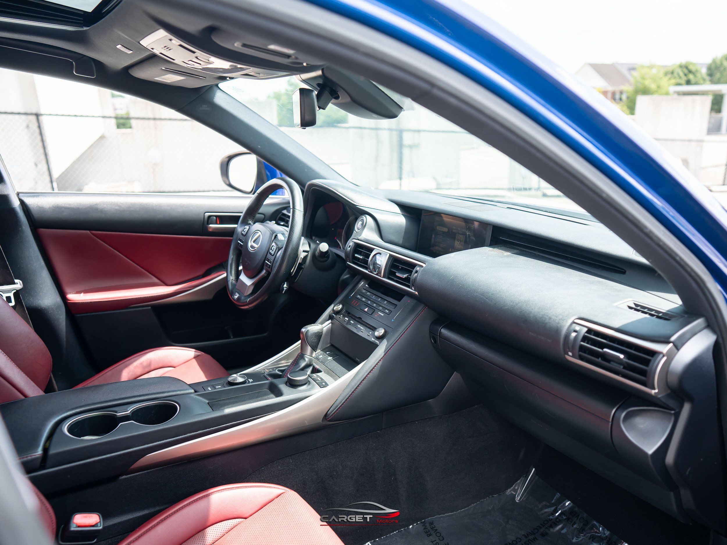 Used 2019 Lexus IS 300 F Sport w/ F Sport Package AWD/4WD image 15