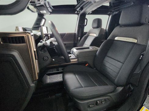 New 2024 GMC Hummer EV 3X w/ LPO, Illumination Package image 13