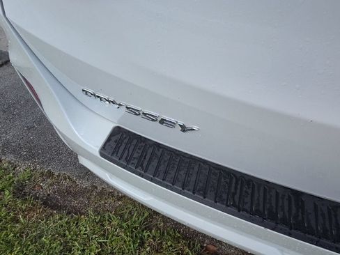 Used 2025 Honda Odyssey EX-L image 6