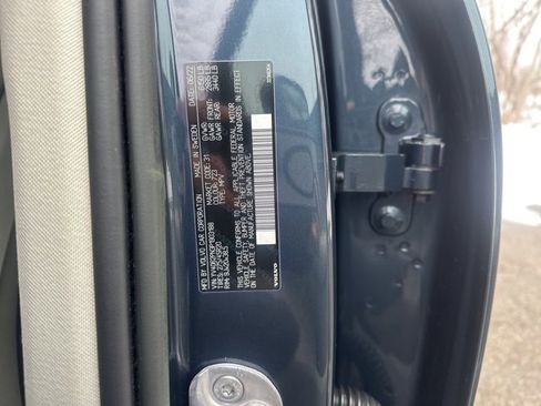 Certified 2023 Volvo XC90 B6 Plus w/ Protection Package image 34