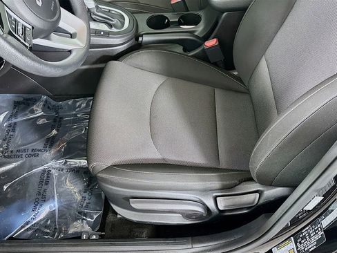 Used 2023 Kia Forte LXS w/ LXS Technology Package image 25