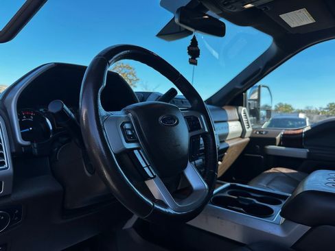 Used 2017 Ford F250 King Ranch w/ King Ranch Ultimate Package image 53