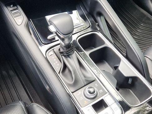 Certified 2025 Kia Telluride SX X-Line AWD/4WD image 18