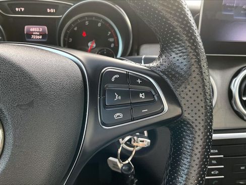 Used 2019 Mercedes-Benz GLA 250 image 17
