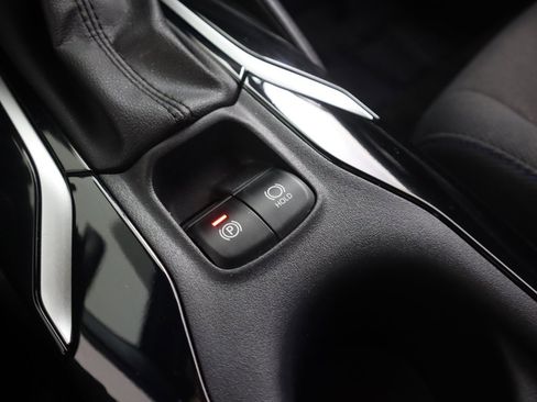 Used 2022 Toyota Corolla SE image 39