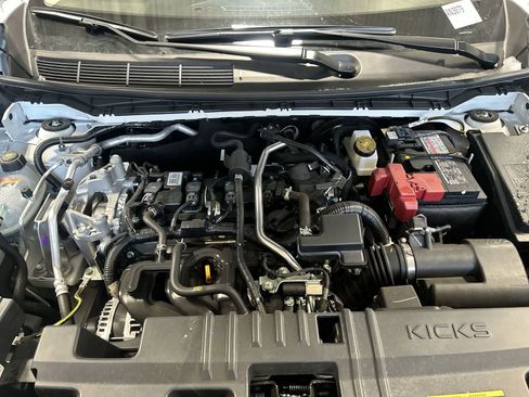 New 2026 Nissan Kicks SV w/ SV Premium Package AWD/4WD image 32