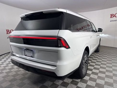 New 2025 Lincoln Navigator L Reserve image 7