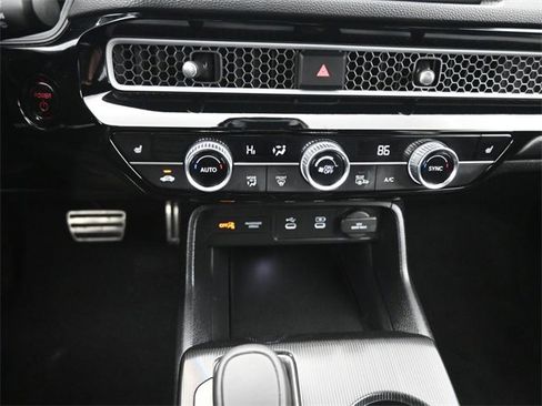 Used 2026 Honda Civic Sport image 31