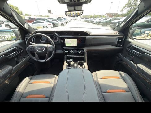 Used 2026 GMC Sierra 1500 AT4 w/ AT4 Premium Package AWD/4WD image 13