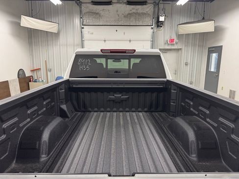 New 2026 Chevrolet Silverado 1500 LT AWD/4WD image 6