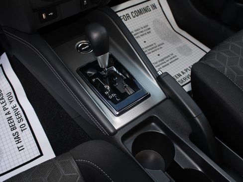 Used 2023 Mitsubishi Outlander Sport ES image 13