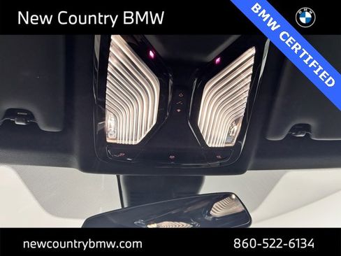 Used 2025 BMW 330i xDrive Sedan w/ Premium Package image 26