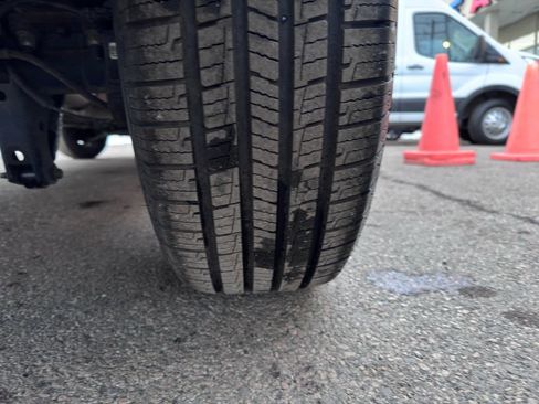 Used 2023 Ford Transit 250 Medium Roof image 41