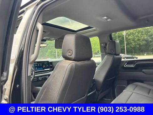 Used 2025 Chevrolet Silverado 2500 LTZ w/ Z71 Chrome Sport Edition AWD/4WD image 24