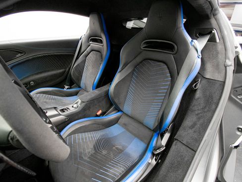 Used 2022 Maserati MC20 Coupe RWD image 11