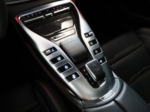 Used 2022 Mercedes-Benz AMG GT 43 w/ Driver Assistance Package image 31