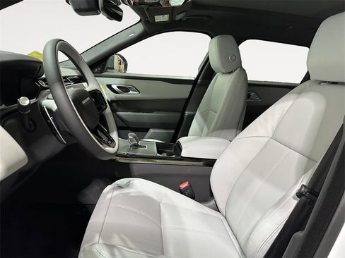 New 2026 Land Rover Range Rover Velar S image 9