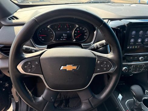 Used 2023 Chevrolet Traverse LT w/ Rear Camera Mirror Package AWD/4WD image 22
