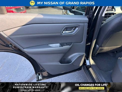 New 2026 Nissan Rogue Dark Armor AWD/4WD image 20