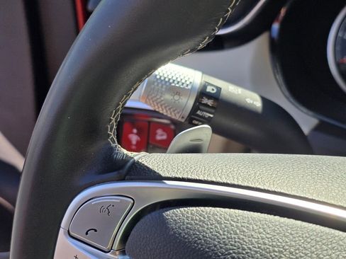 Used 2023 Genesis GV70 2.5T w/ Select Package image 11