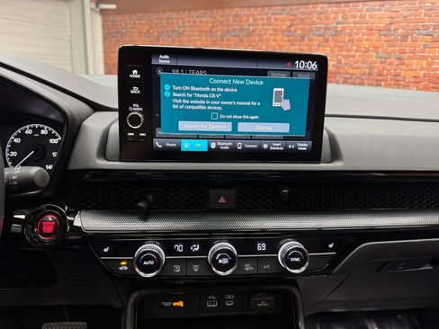 Used 2025 Honda CR-V EX-L image 17