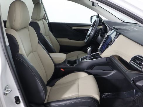 Used 2024 Subaru Outback Limited image 18