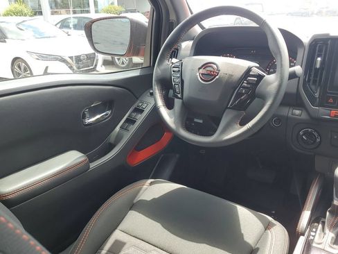 Used 2025 Nissan Frontier PRO-4X w/ Interior Protection Package AWD/4WD image 5
