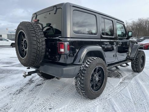 Used 2023 Jeep Wrangler Unlimited Sport image 10