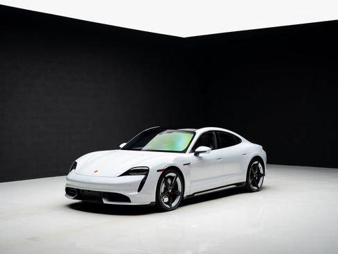 Used 2021 Porsche Taycan Turbo w/ Premium Package image 4