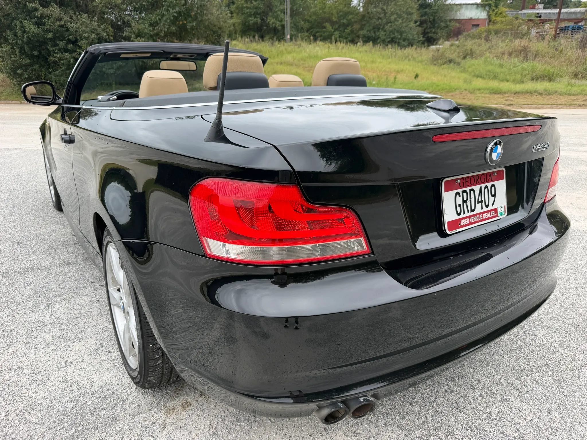 Used 2013 BMW 128i Convertible RWD image 3