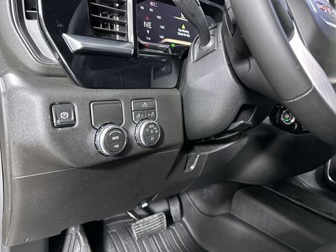 New 2026 GMC Sierra 1500 Elevation image 18