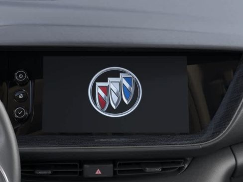 Used 2023 Buick Envision Essence w/ Technology Package I AWD/4WD image 39