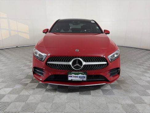 Used 2019 Mercedes-Benz A 220 4MATIC image 2