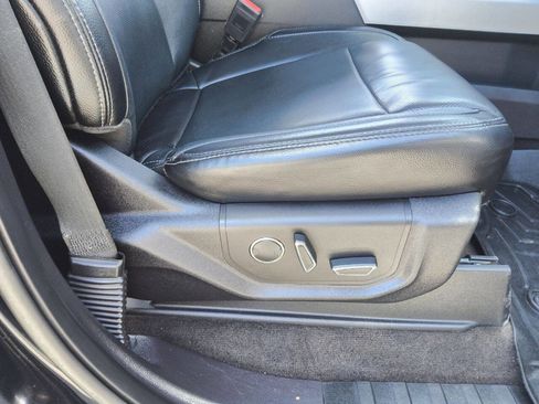 Used 2018 Ford F250 Lariat w/ Lariat Ultimate Package AWD/4WD image 34