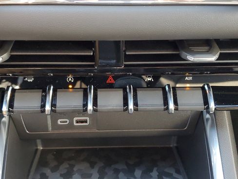 New 2025 GMC Canyon Elevation image 25