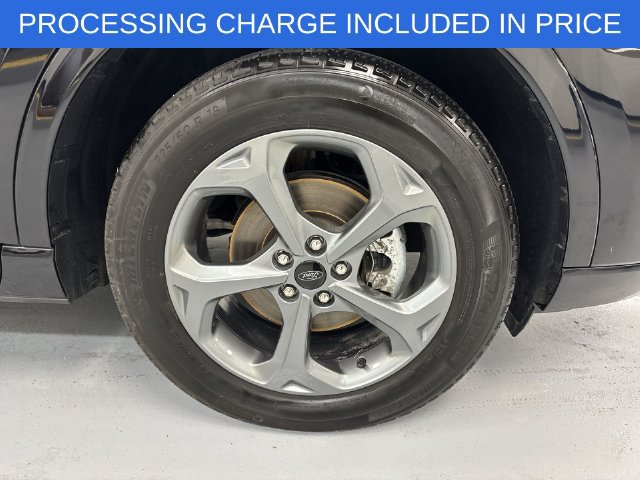 Certified 2024 Ford Escape ST-Line w/ Tech Pack #1 AWD/4WD image 2
