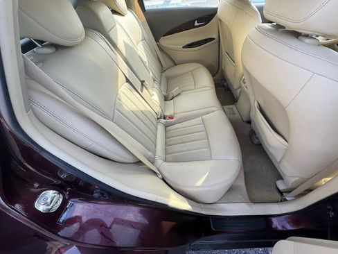 Used 2012 INFINITI EX35 Journey w/ Premium Pkg image 18
