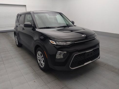 Used 2021 Kia Soul LX FWD image 13