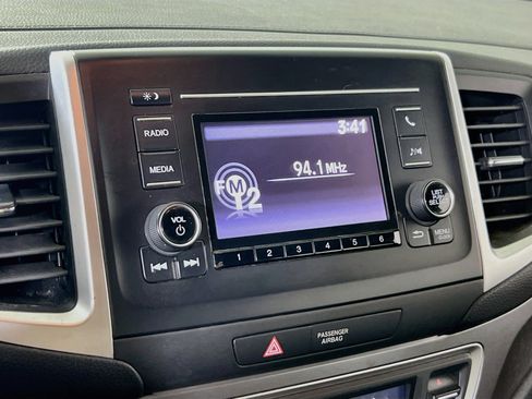 Used 2019 Honda Ridgeline Sport image 14