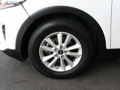 Used 2020 Kia Sorento LX w/ LX I4 Convenience Package FWD image 10
