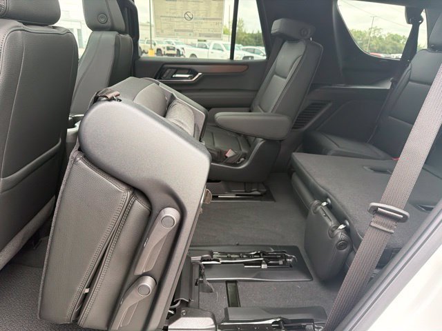 New 2026 GMC Yukon Denali w/ Sun & Power Step Package AWD/4WD image 35