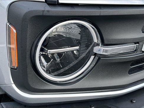 Certified 2022 Ford Bronco Black Diamond image 34